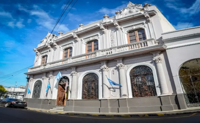 FERIADO 18 DE NOVIEMBRE: FUNCIONAMIENTO DE LOS SERVICIOS MUNICIPALES.