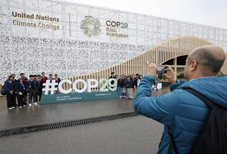 Cumbre climática: las discusiones no avanzan porque nadie quiere pagar la crisis