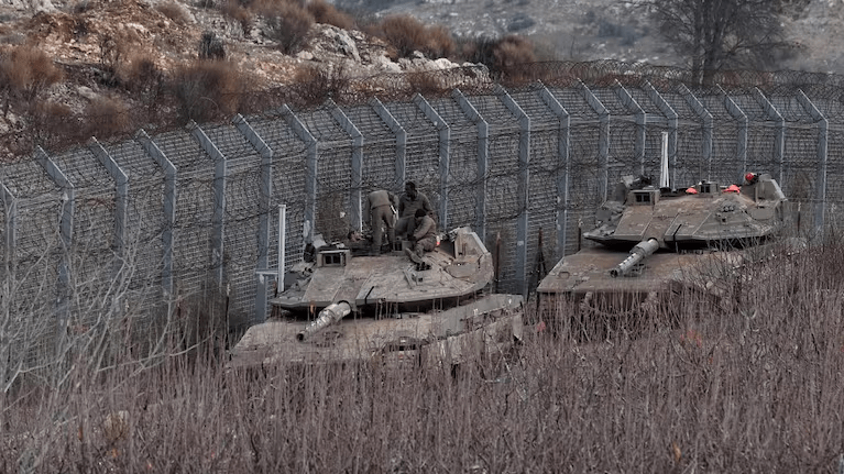Israel afirmó que creará una zona desmilitarizada en Siria y dijo que sus tropas no avanzaron sobre Damasco