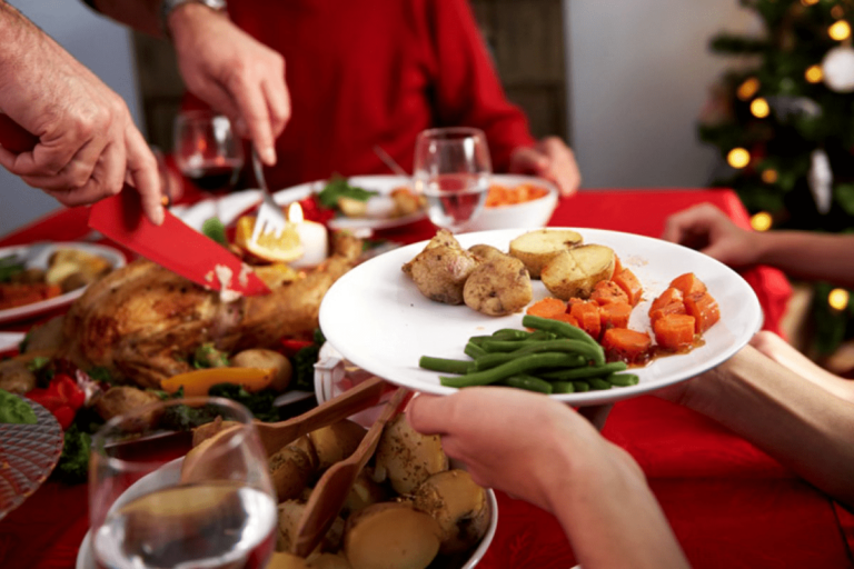 Recomiendan hábitos alimenticios saludables para épocas festivas