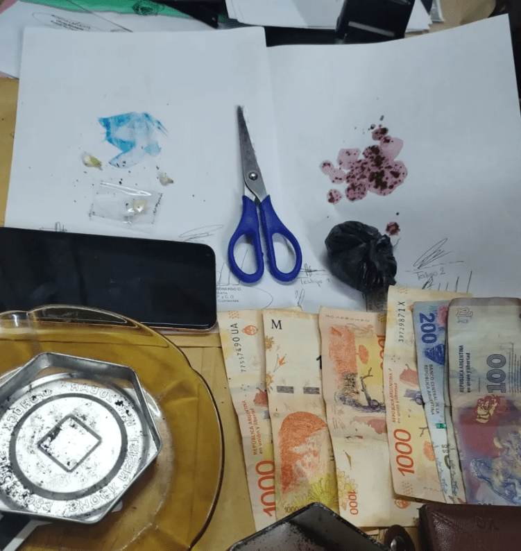 Corrientes: allanaron una casa por un robo y encontraron marihuana y cocaína