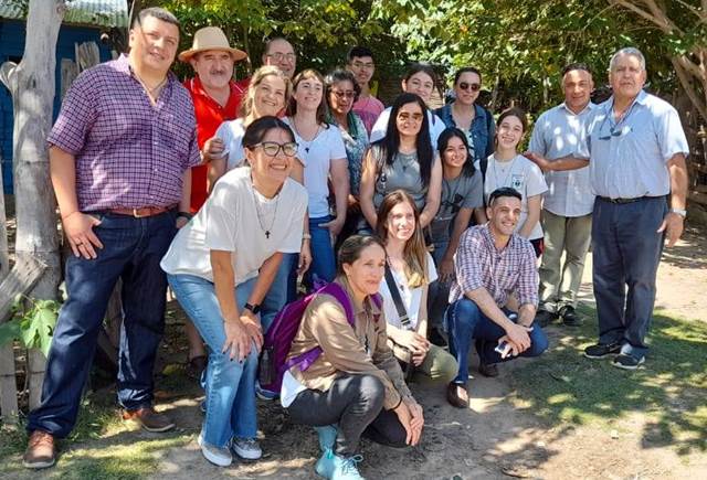 El Instituto Alberti entregó las canastas de la Campaña NaviDar