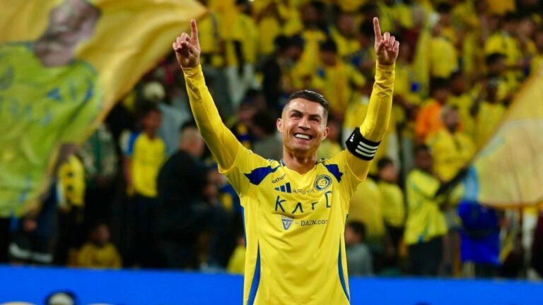 El inoxidable Cristiano Ronaldo: convirtió su primer gol con 40 años