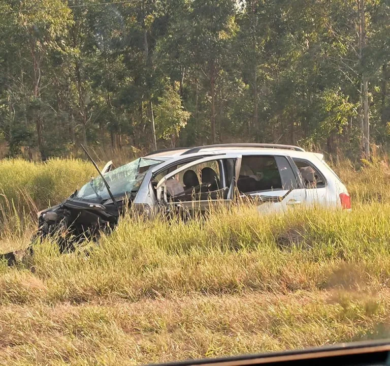 Tres vehículos provocaron un choque múltiple en el interior correntino