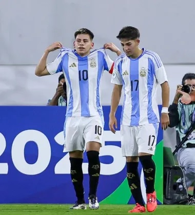Argentina y Brasil no se sacaron diferencias y el campeón se definirá en la última fecha