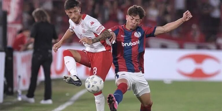APERTURA 2025: HURACAN Y SAN LORENZO SE LLEVAN LAS LUCES DEL DOMINGO