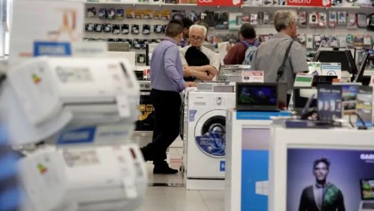 Crecen las ventas de electrodomésticos: Hay un compromiso de la sociedad en materia crediticia
