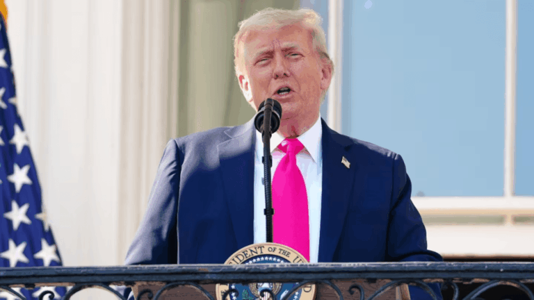 Trump anunció que le aplicará aranceles del 25% a Japón y Corea del Sur.