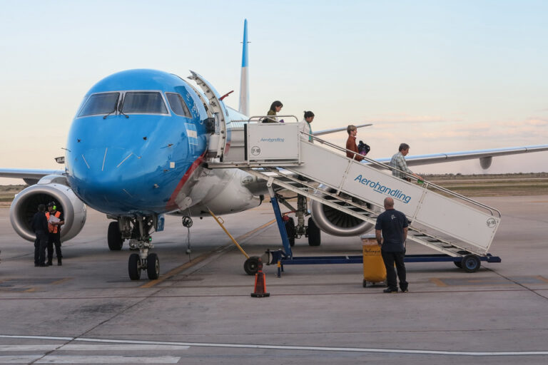 Se levantó el paro de pilotos: el Gobierno dictó la conciliación obligatoria