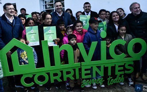 Valdés entregó viviendas Oñondivé e inauguró obras