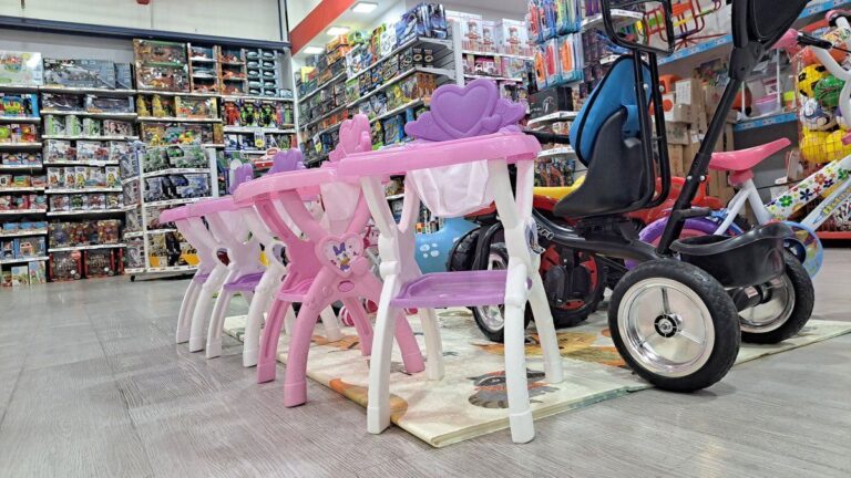 Gracias a este supermercado podrás resolver el regalo del Día de la Niñez 2025 con grandes descuentos