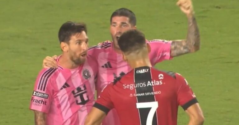 Lionel Messi explotó contra Matías Cóccaro en la agónica victoria de Inter Miami ante Atlas