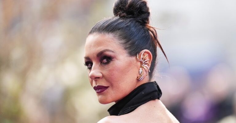Catherine Zeta-Jones habló de Merlina, Lady Gaga y su explosión en TikTok