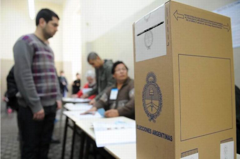 Buenos Aires elige legisladores en medio de una fuerte polarización