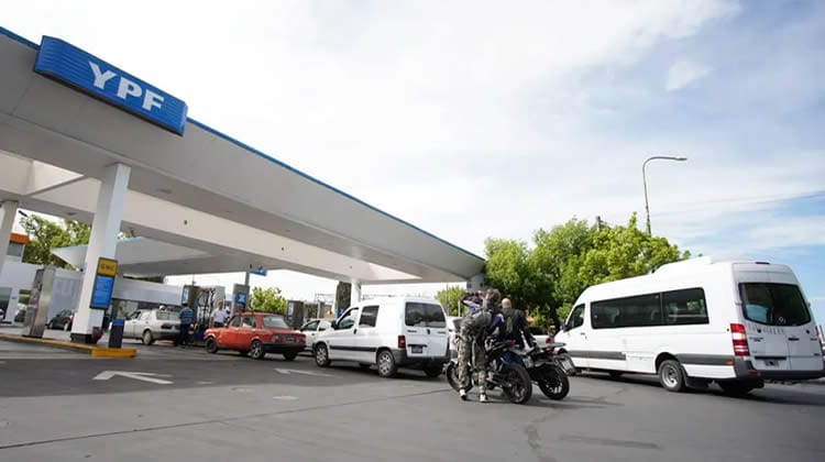 Nuevos aumentos en el precio de combustibles
