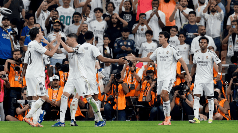 Real Madrid le ganó 2-1 al Atlético y es finalista de la Supercopa de España.