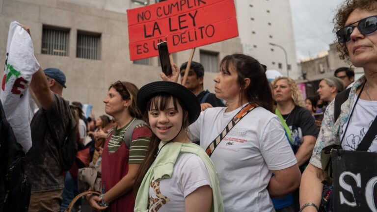 Juez federal ordena al Gobierno cumplir con la Ley de Emergencia en Discapacidad
