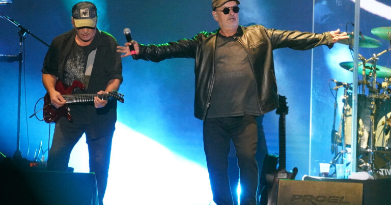 Cosquín Rock 2026: line up, horarios, cómo ver los shows en vivo y todo sobre el festival este 14 y 15 de febrero