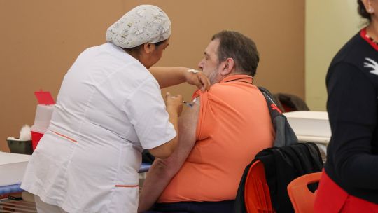 Adelantaron el inicio de la campaña de vacunación antigripal de este año