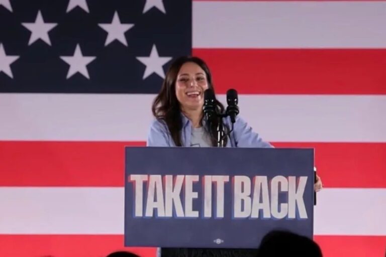 El origen latino de Gina Hinojosa: la candidata que parece remontar en las encuestas para la gobernación de Texas 2026