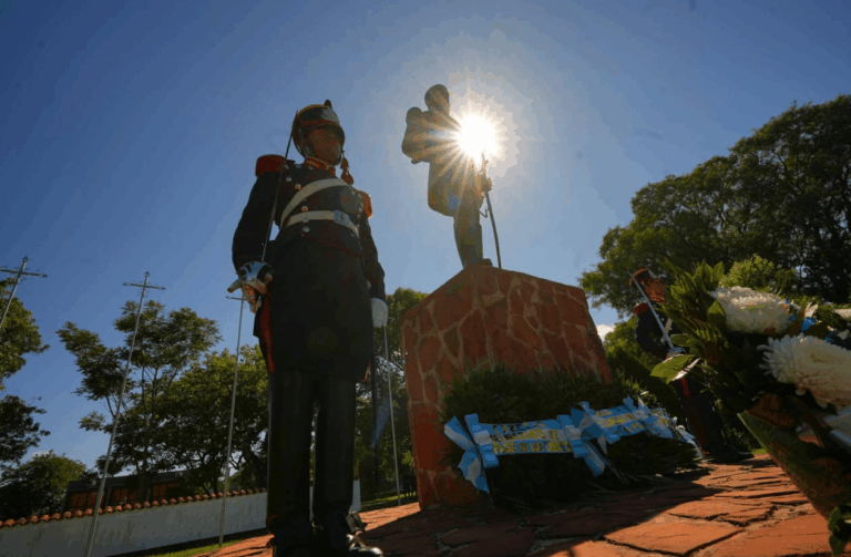 En el natalicio de San Martín, Juan Pablo Valdés instó a redoblar esfuerzos