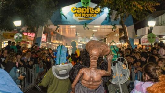 Festival Alienígena 2026: a pocos días de empezar, Capilla del Monte ya supera el 90% de ocupación turística