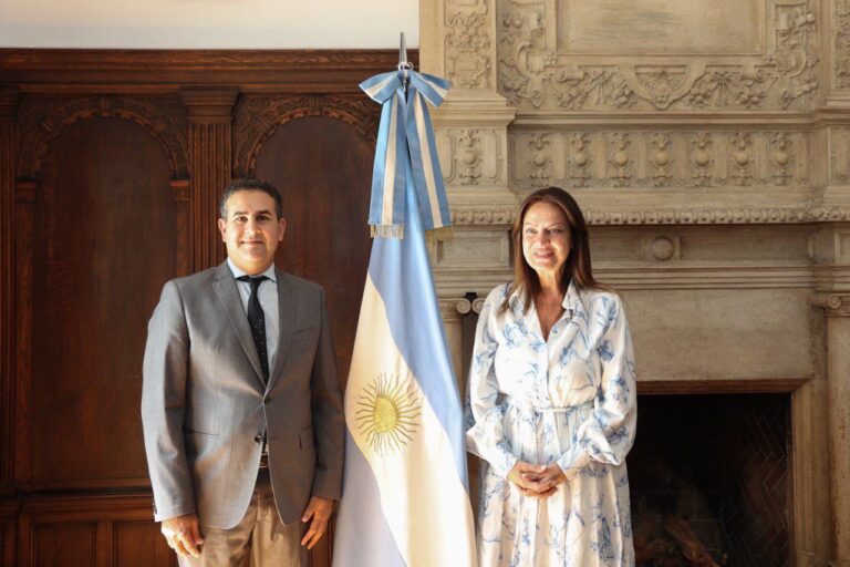 Corrientes tiene que trabajar con la Nación para articular, no para pedir asistencialismo eterno