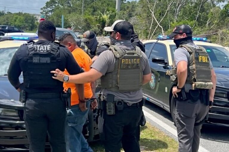 Edificio administrativo del condado Orange, Florida, donde se debatirá la cooperación con ICE.