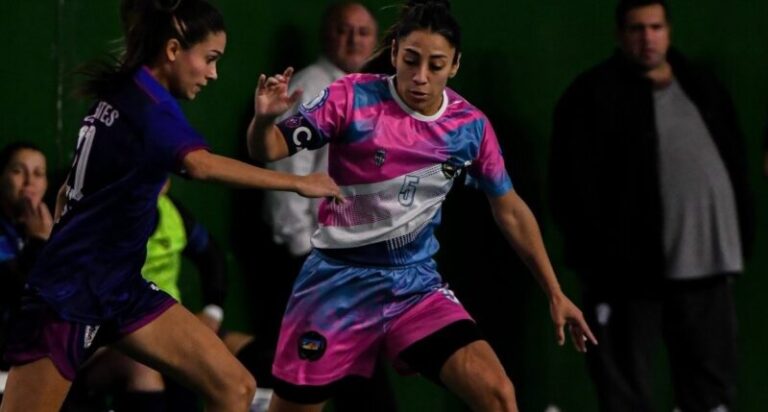 Jugadoras de Corrientes Capital celebrando en el Campeonato Argentino de Selecciones Mayores femenino