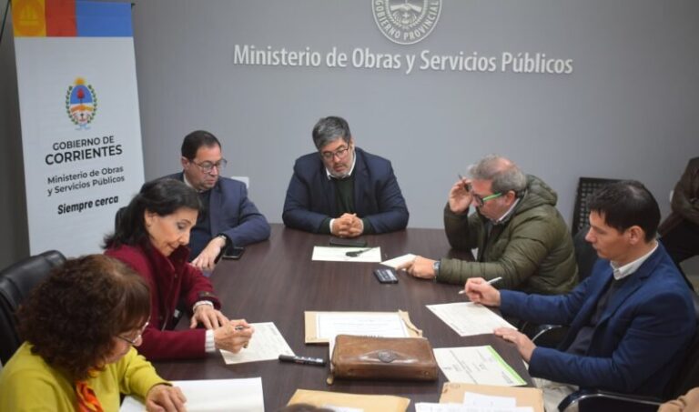 Apertura de sobres de licitación de obra pluvial en Corrientes
