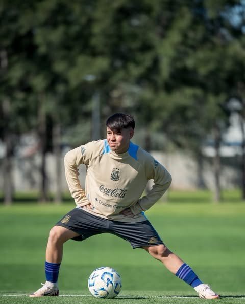 Benjamín Sosa entrenando con la Selección Argentina Sub 15